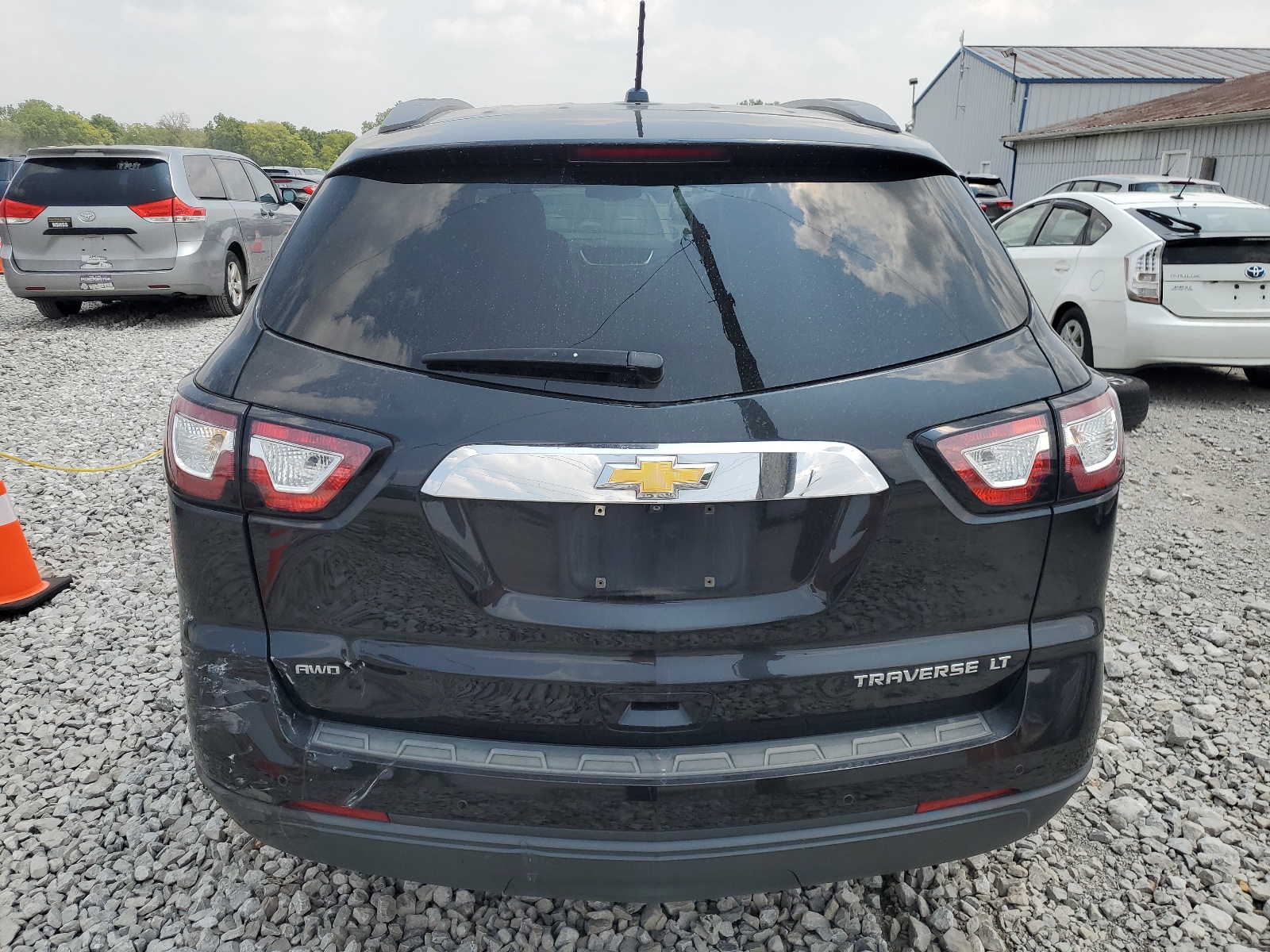 1GNKVHKD1FJ321306 2015 Chevrolet Traverse Lt