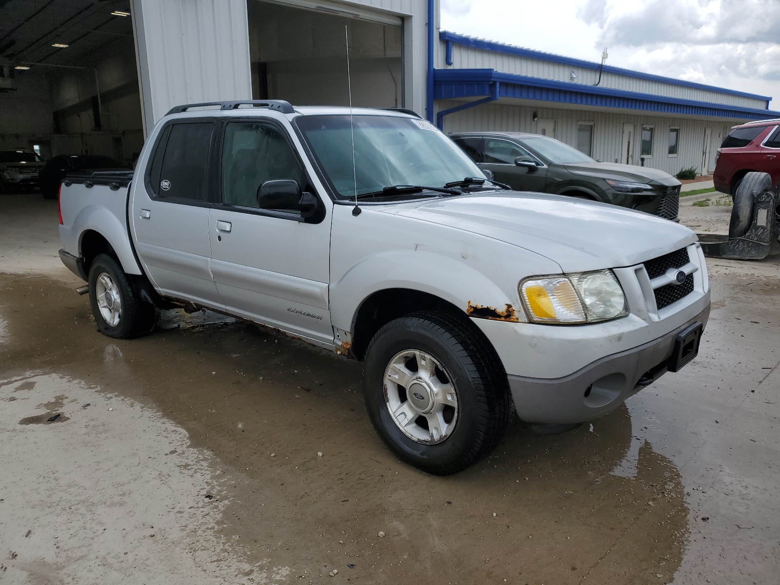 1FMZU77E12UB99105 2002 Ford Explorer Sport Trac