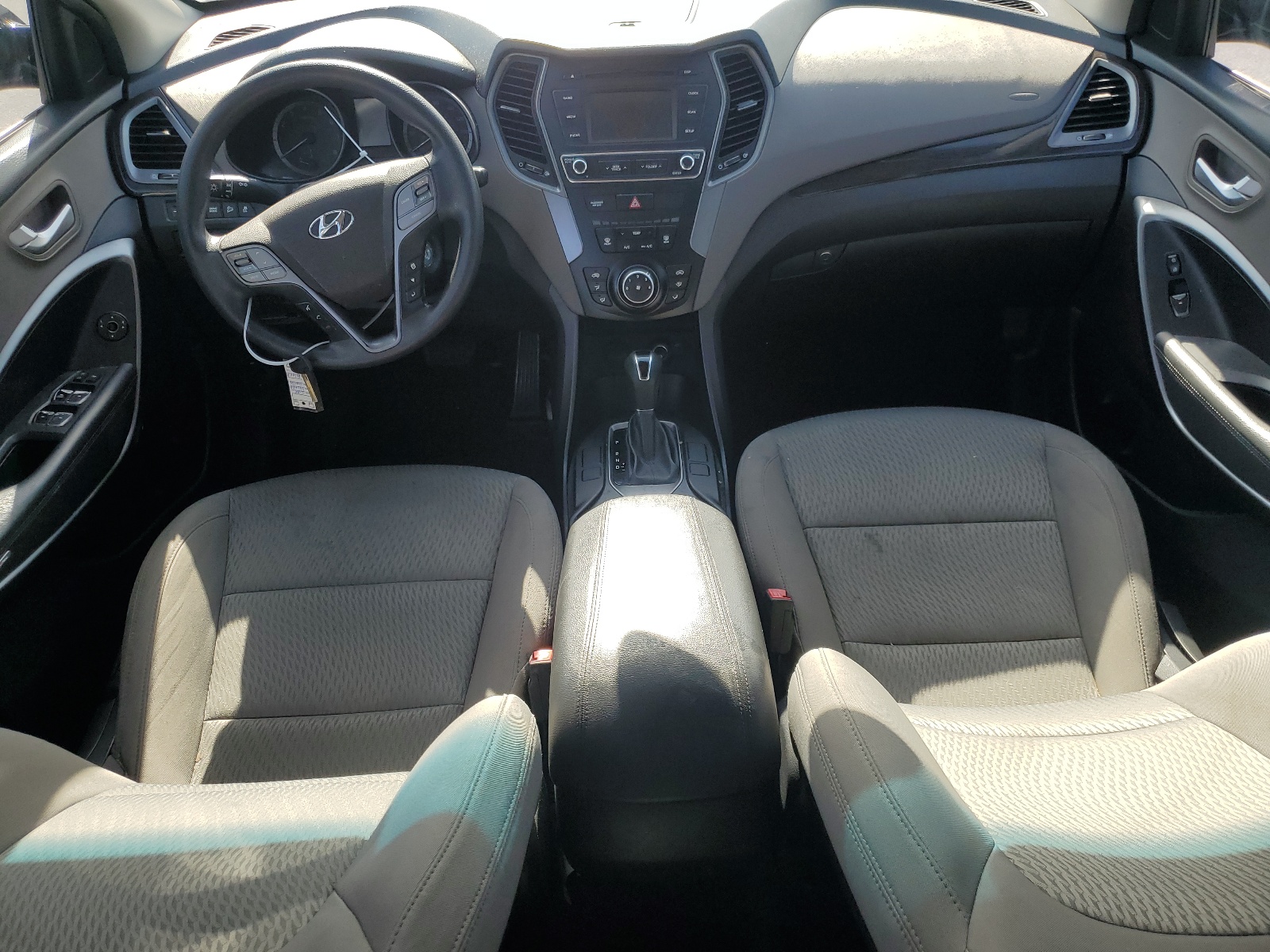 2018 Hyundai Santa Fe Sport vin: 5NMZT3LB6JH061612