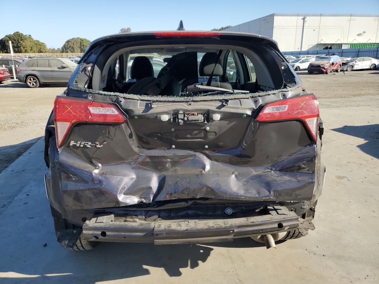 2018 Honda Hr-V Lx VIN: 3CZRU5H33JM720666 Lot: 63792404