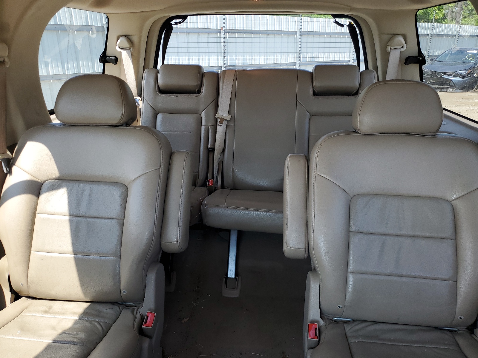 1FMFU19585LA39021 2005 Ford Expedition Limited