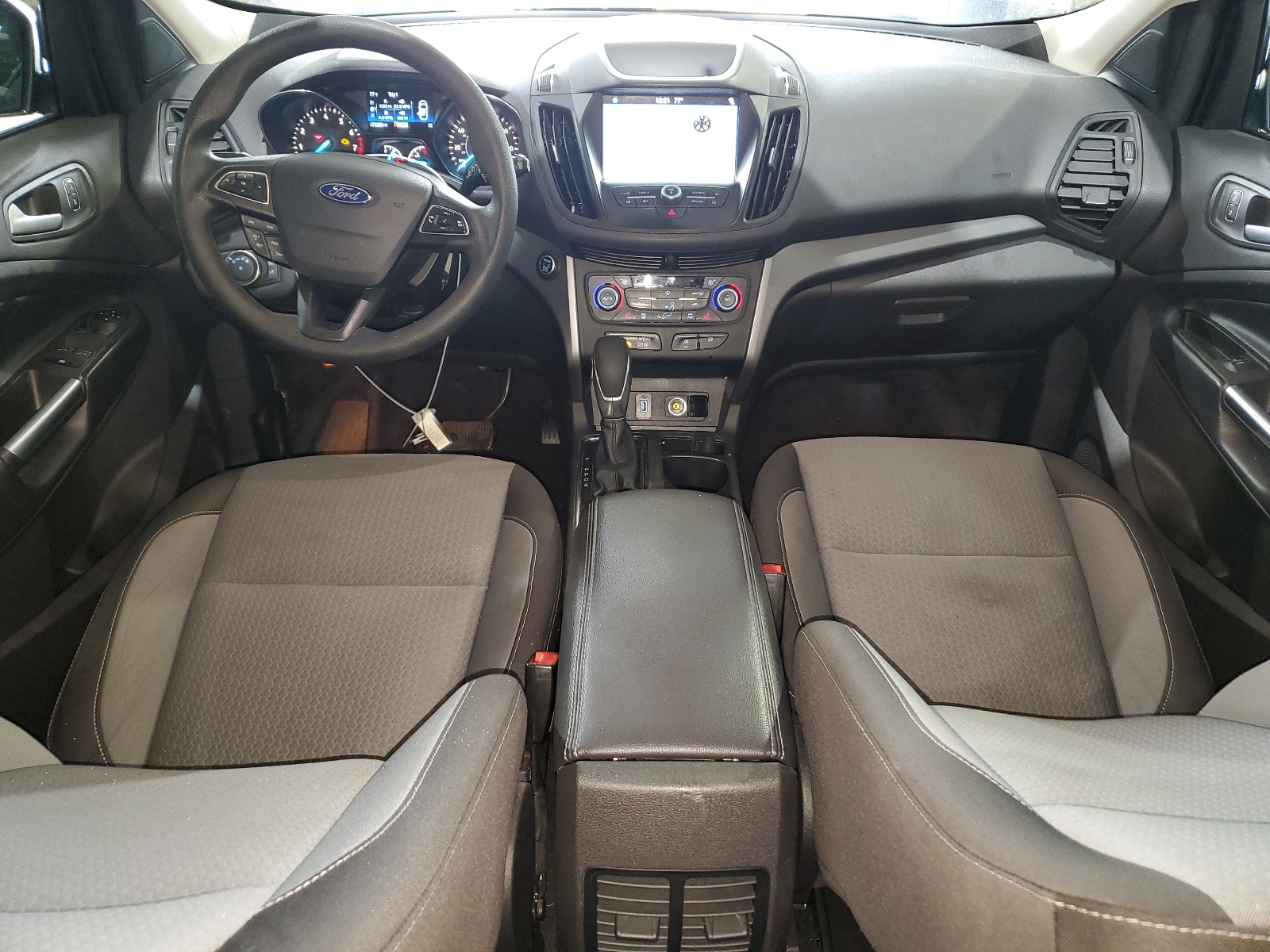 1FMCU0GD2KUA50951 2019 Ford Escape Se