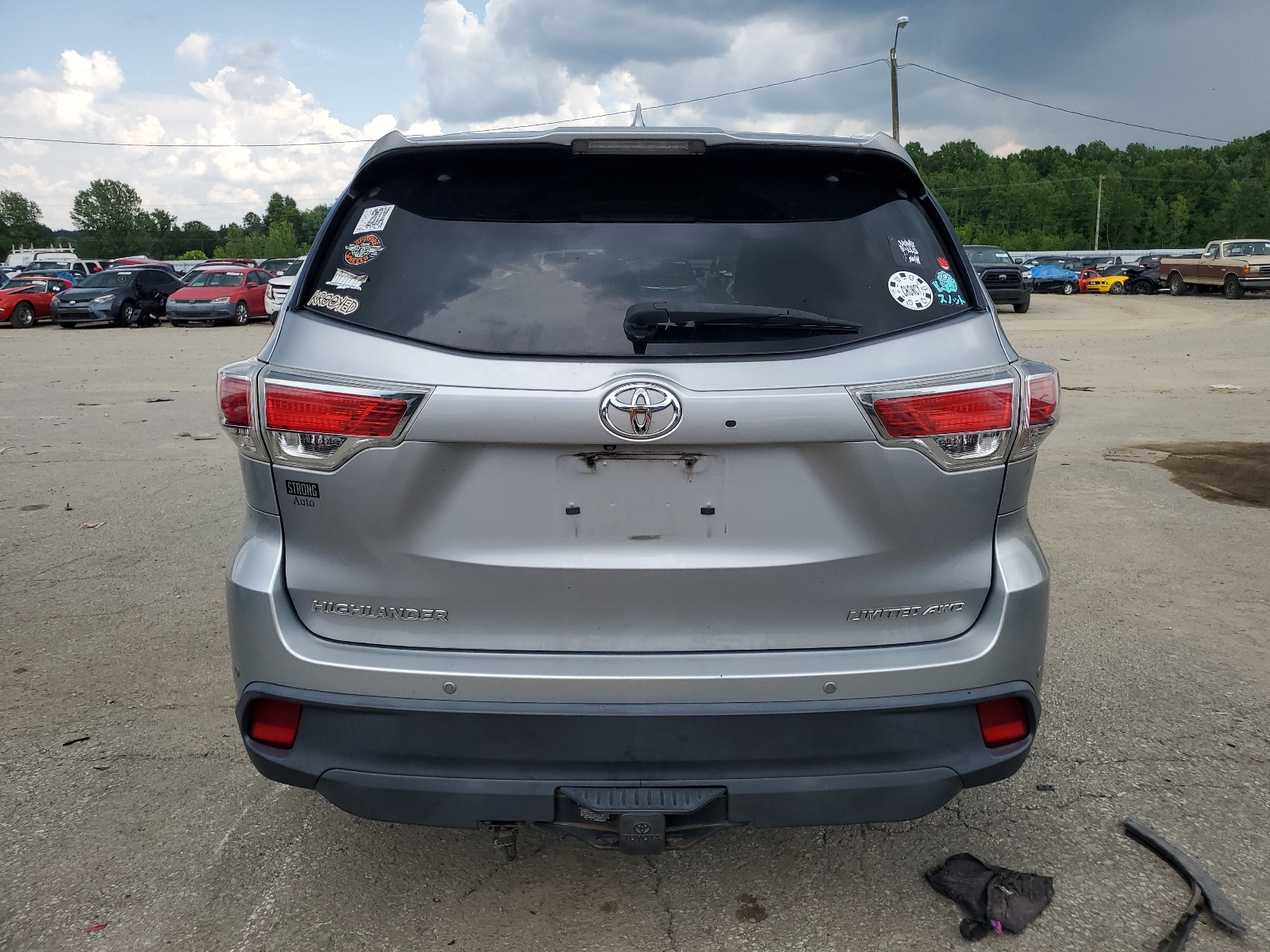 5TDDKRFH8FS122852 2015 Toyota Highlander Limited