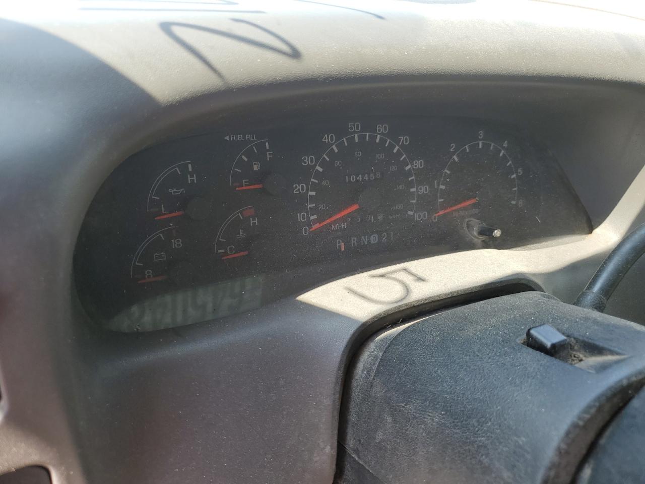 2000 Ford F350 Super Duty VIN: 1FDWF36L2YEB05645 Lot: 64504804