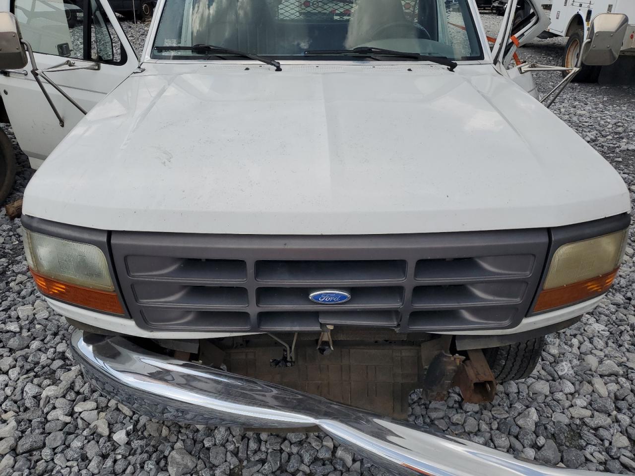 1997 Ford F350 VIN: 1FDJF37H1VEA20537 Lot: 61900994