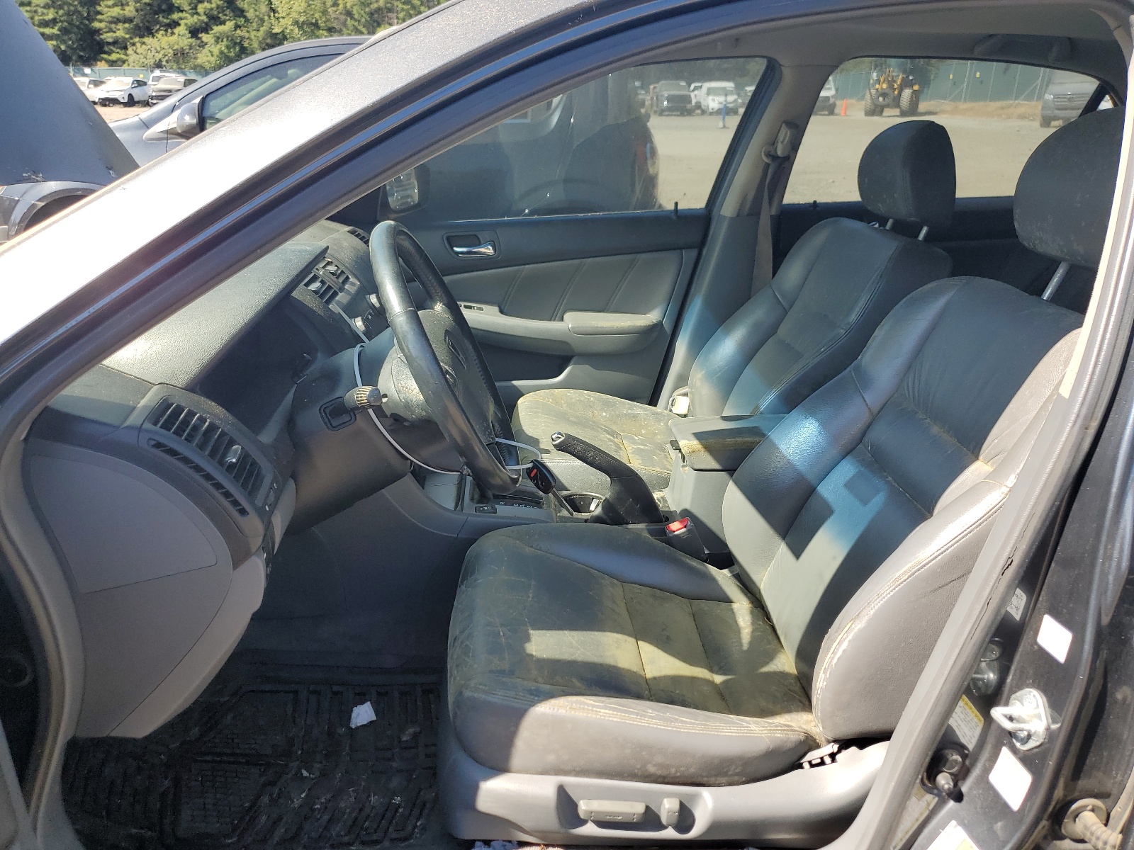 JHMCM56804C020344 2004 Honda Accord Ex