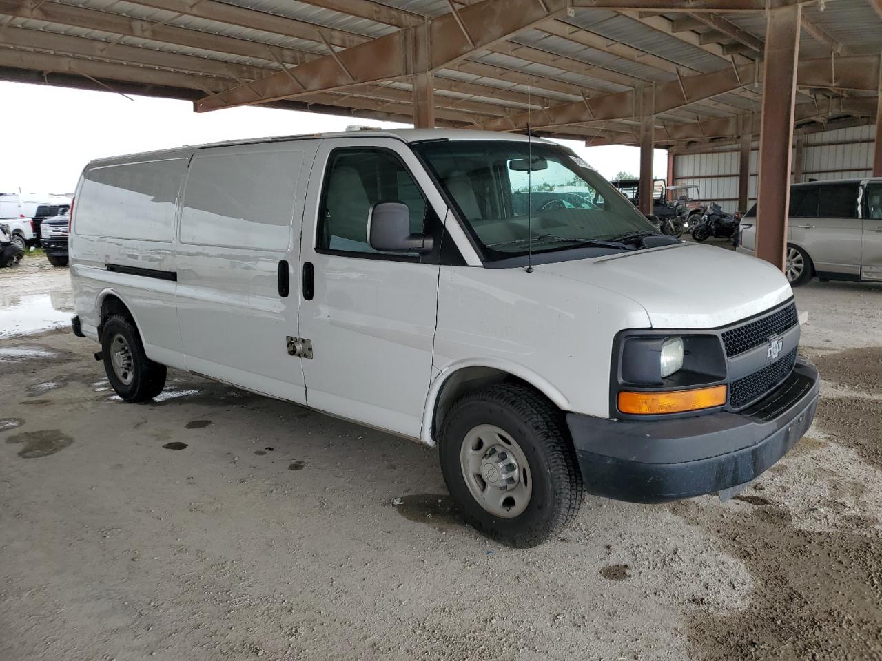 VIN 1GCZGUCG6F1102733 2015 CHEVROLET EXPRESS no.4