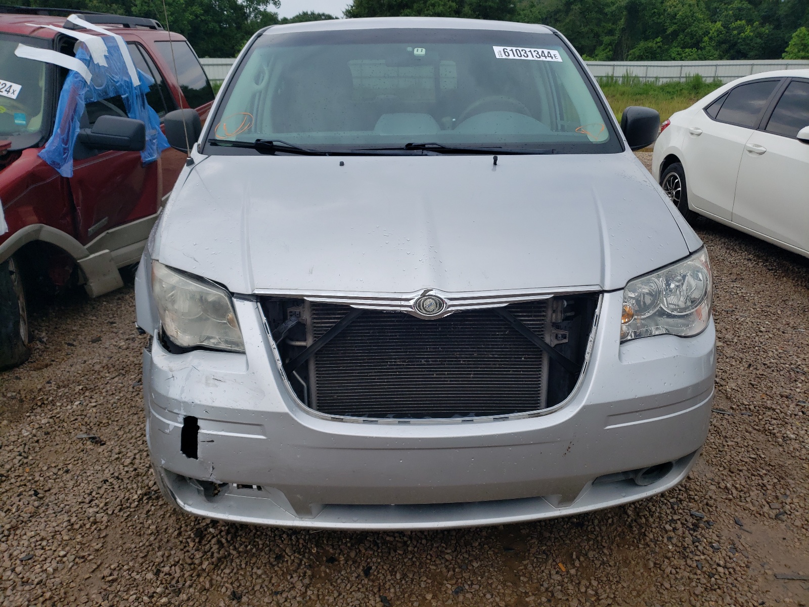 2A8HR44E49R577535 2009 Chrysler Town & Country Lx