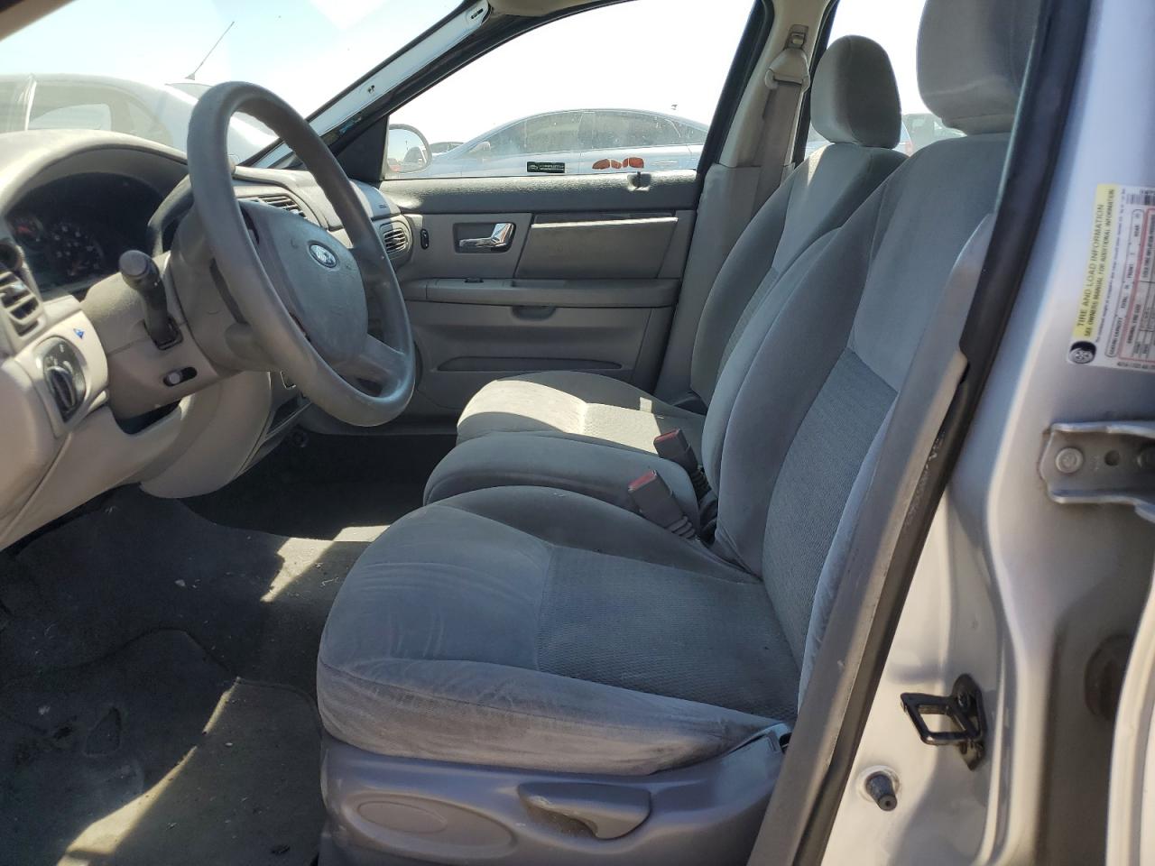 2005 Ford Taurus Se VIN: 1FAFP53U55A214149 Lot: 61529644