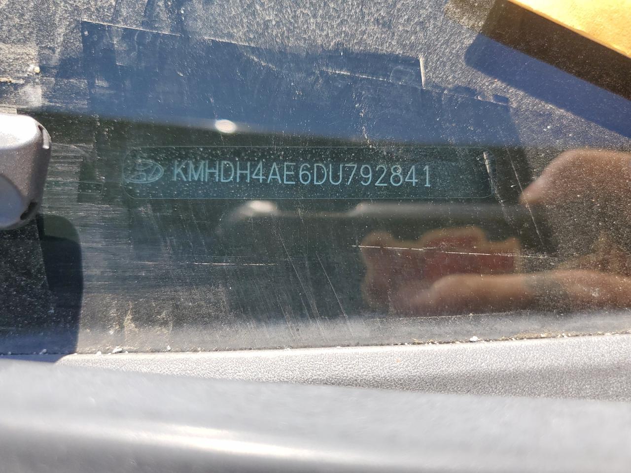 2013 Hyundai Elantra Gls VIN: KMHDH4AE6DU792841 Lot: 63921244