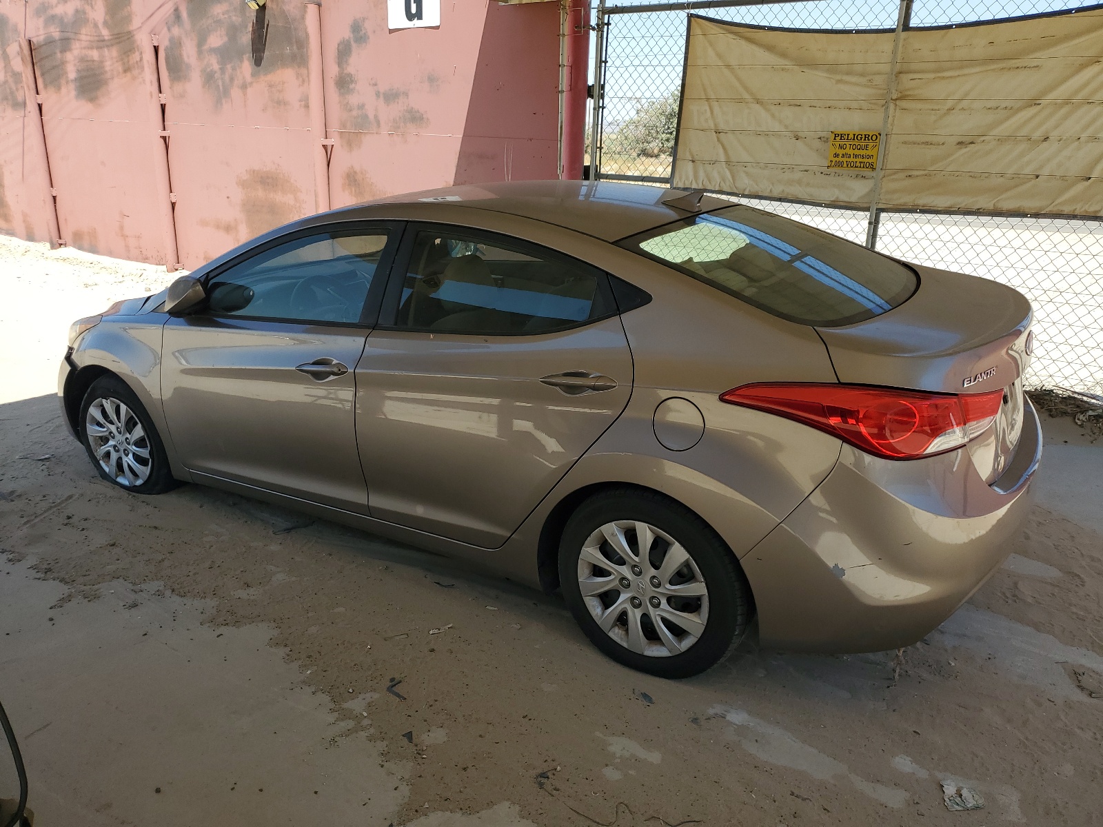 2012 Hyundai Elantra Gls vin: 5NPDH4AE5CH121240