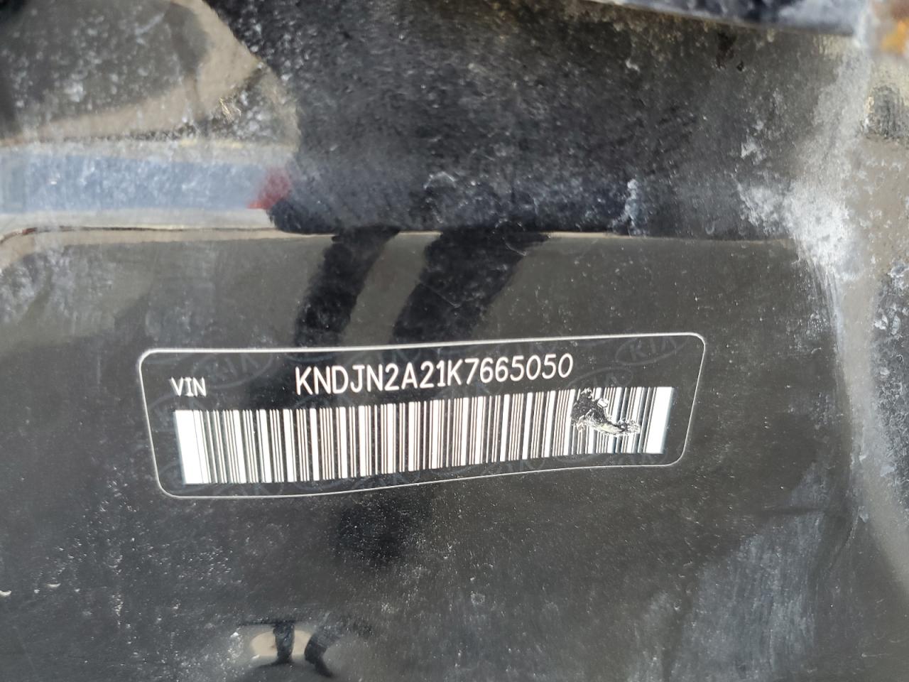 KNDJN2A21K7665050 2019 Kia Soul