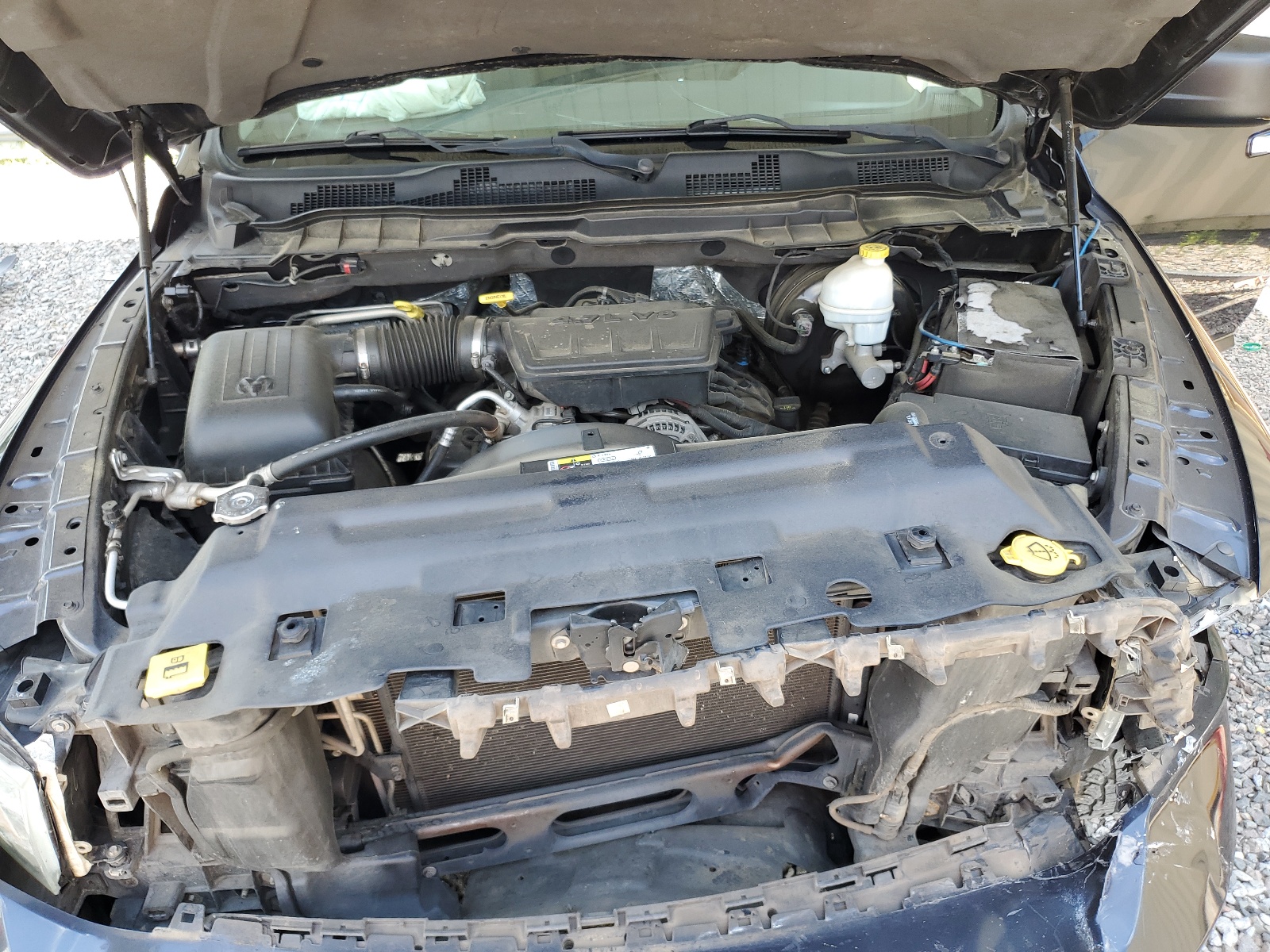 1C6RR6GP0DS608007 2013 Ram 1500 Slt