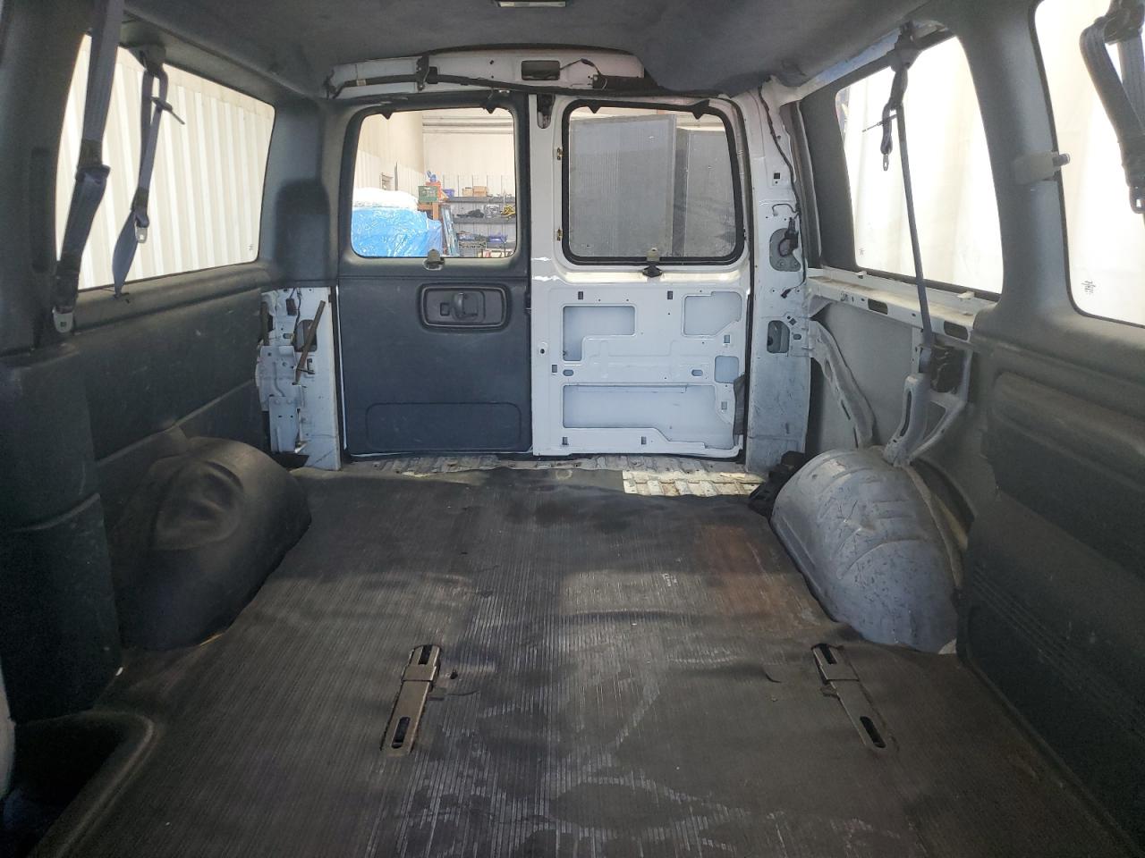 1999 Chevrolet Express G2500 VIN: 1GNGG25R9X1083257 Lot: 64804294