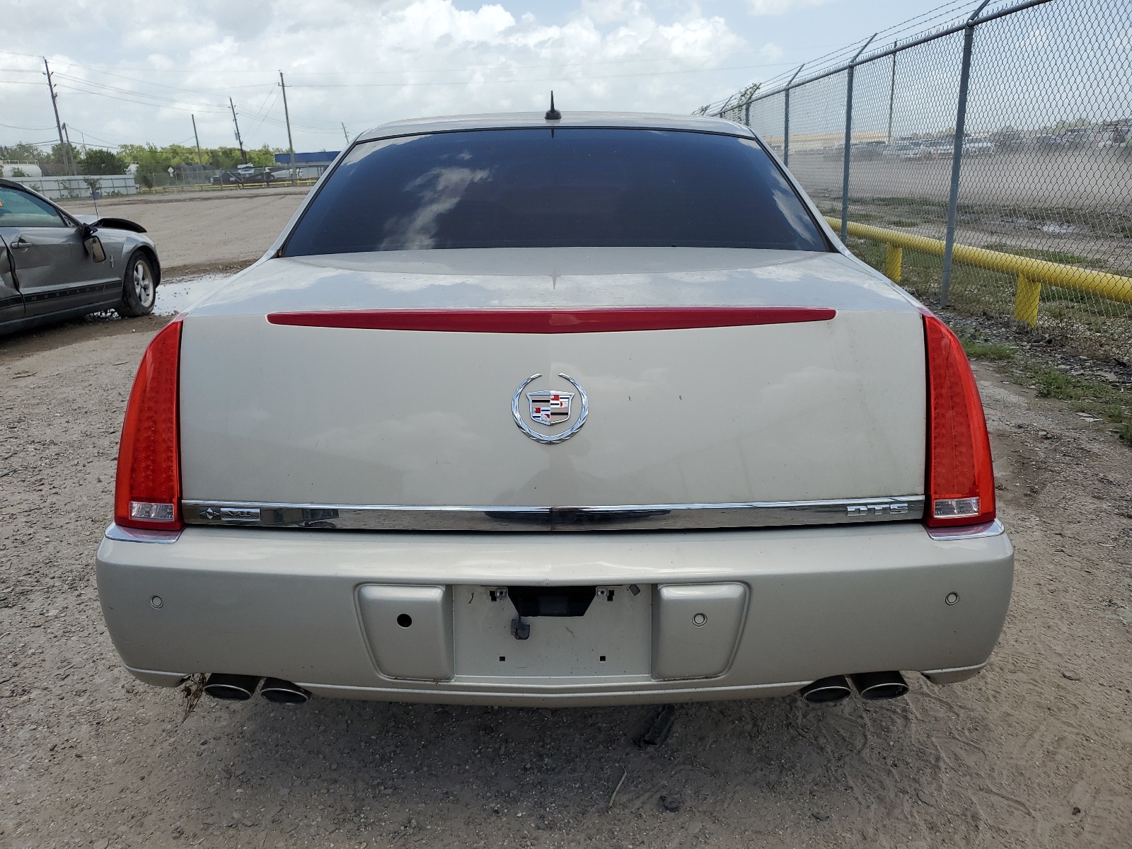 1G6KD57Y27U188855 2007 Cadillac Dts
