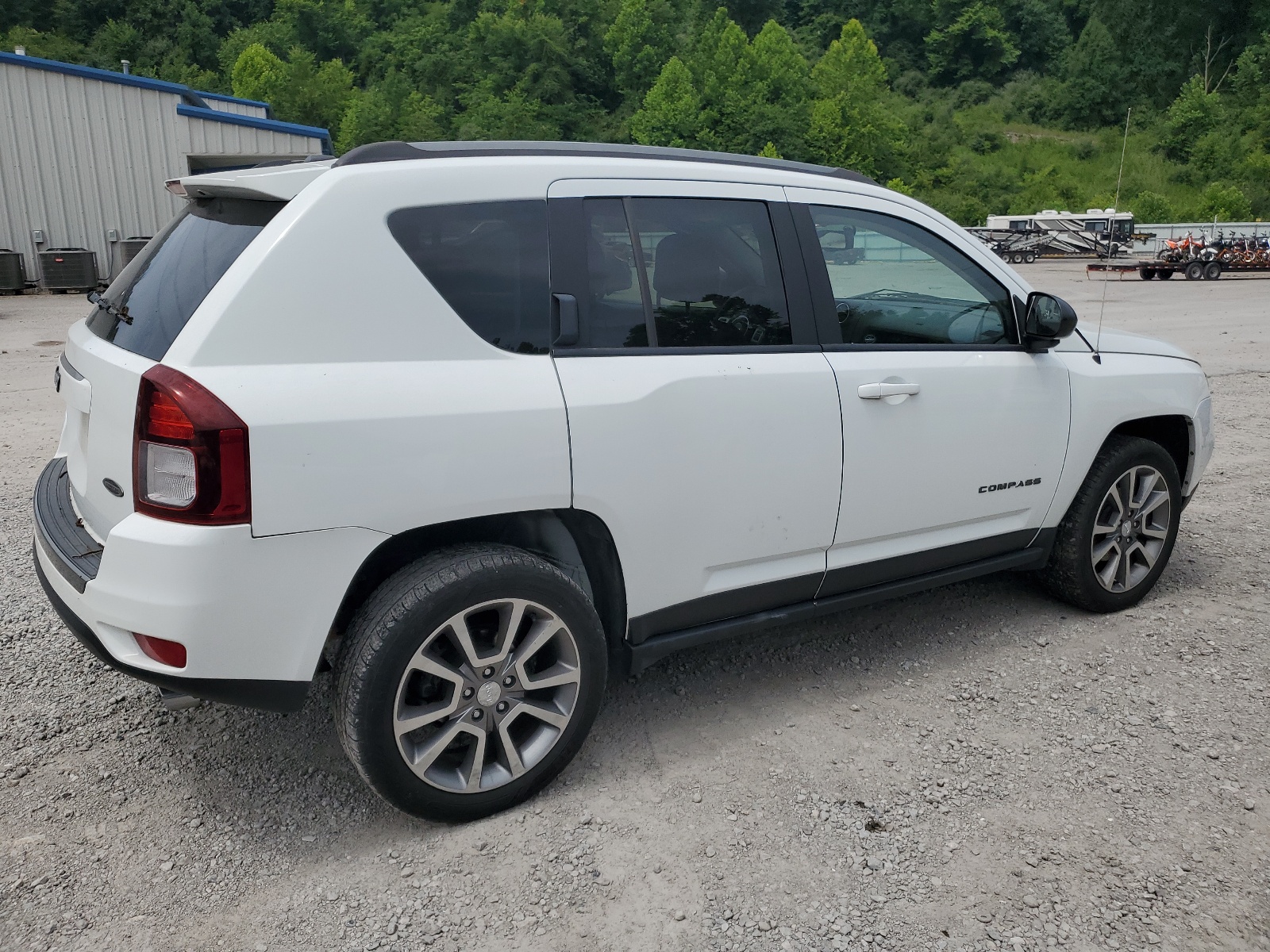 2016 Jeep Compass Sport vin: 1C4NJDBB8GD597345