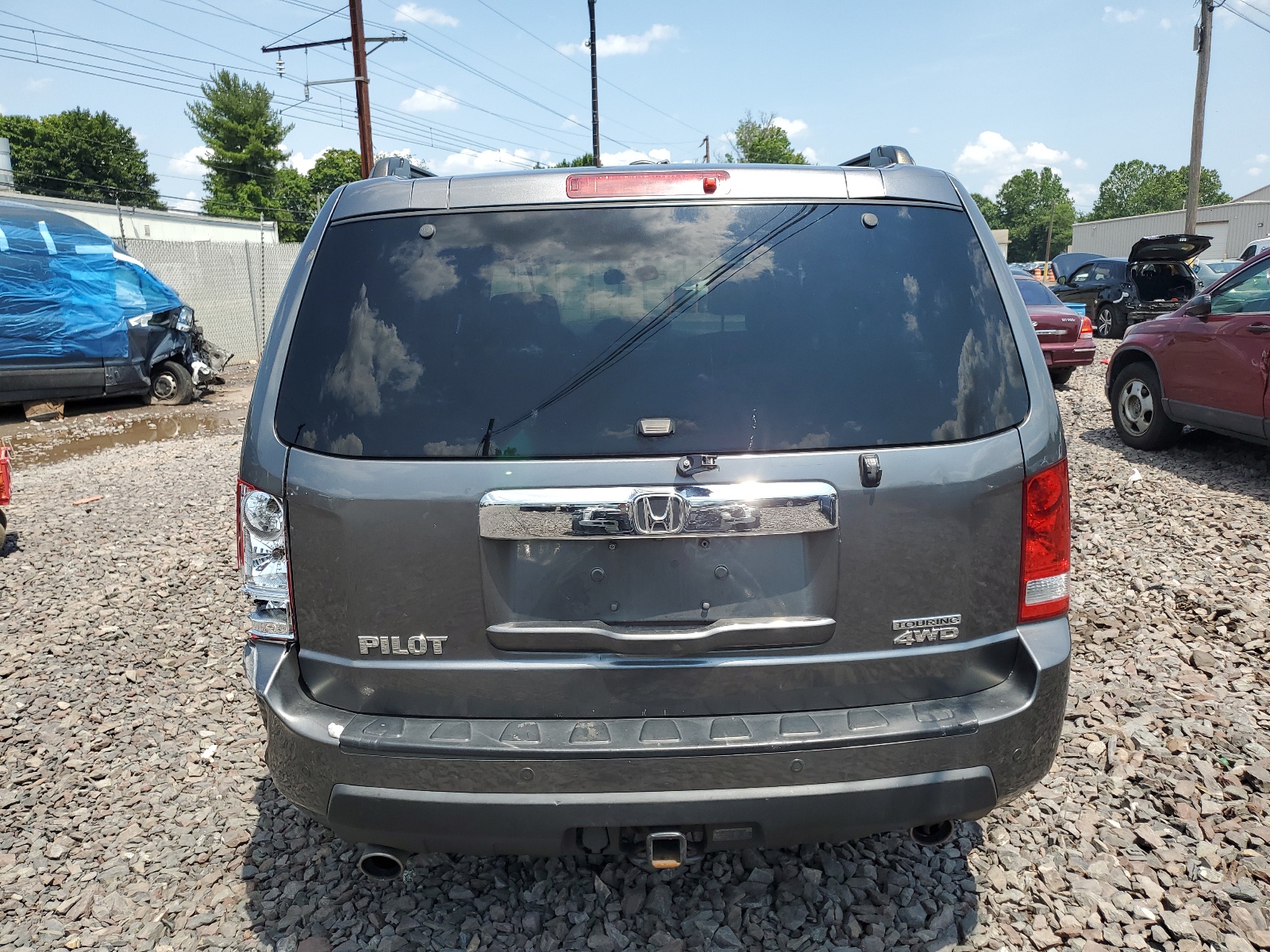 5FNYF4H96BB015571 2011 Honda Pilot Touring