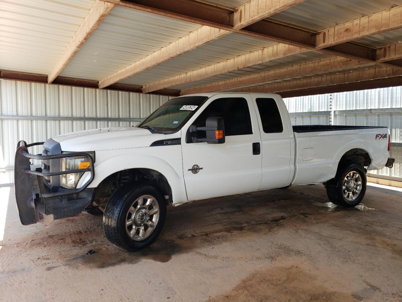 2014 Ford F350 Super Duty vin: 1FT8X3BT7EEB02557