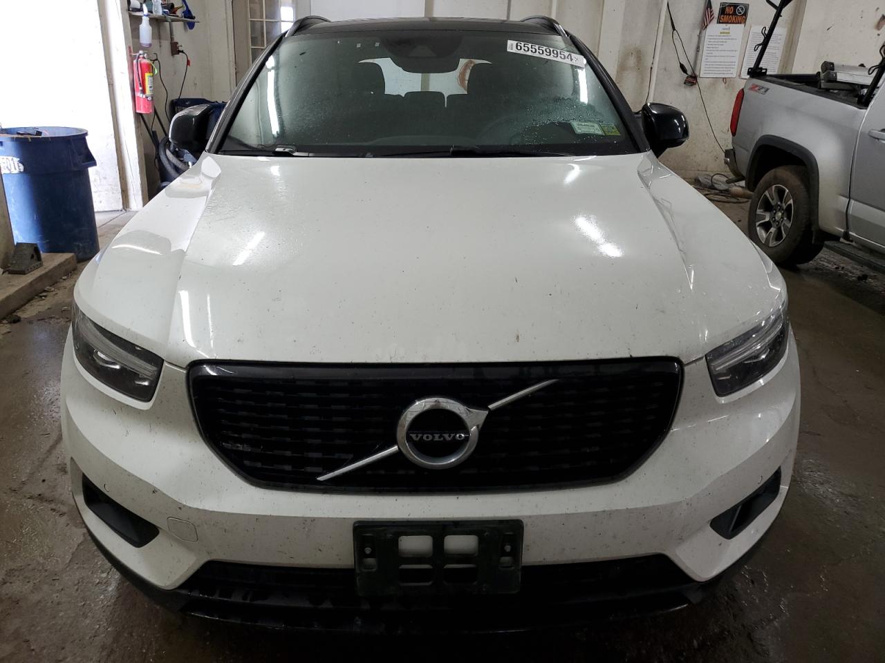 VIN YV4162UM3M2585417 2021 VOLVO XC40 no.5