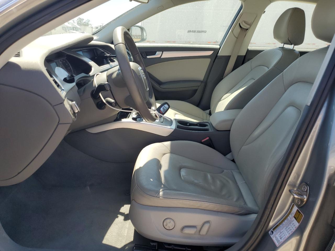 2010 Audi A4 Premium Plus VIN: WAUEFAFL2AN008355 Lot: 63502654