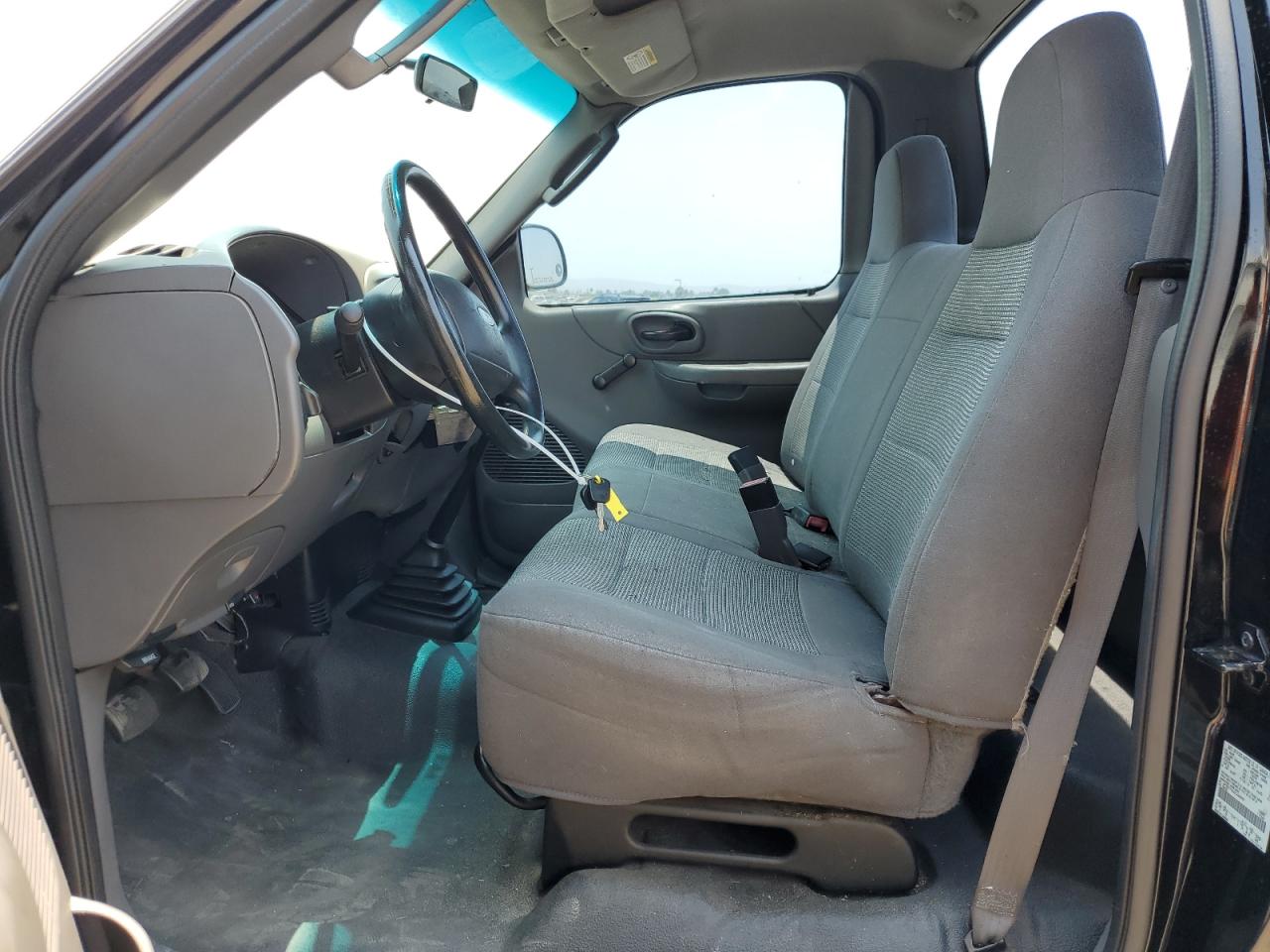 2002 Ford F150 VIN: 2FTRF17262CA88390 Lot: 62922394