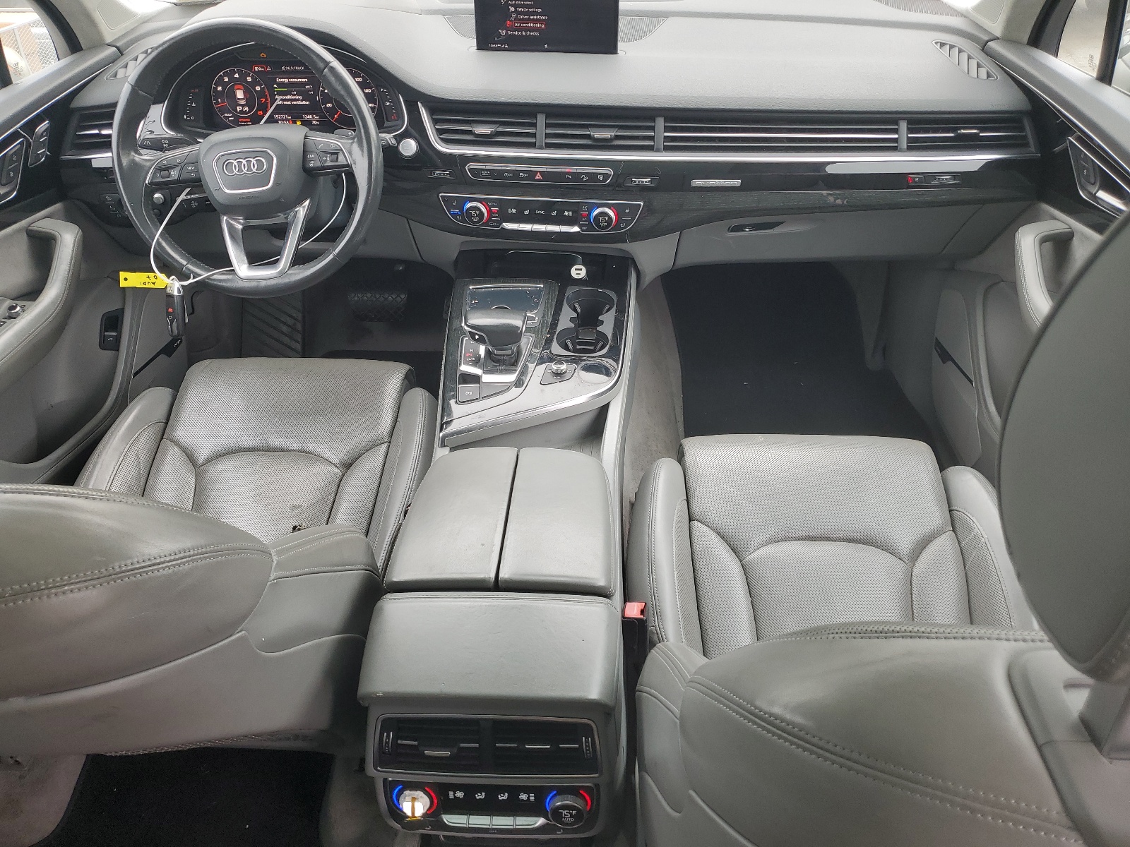 2017 Audi Q7 Prestige vin: WA1VAAF7XHD031784