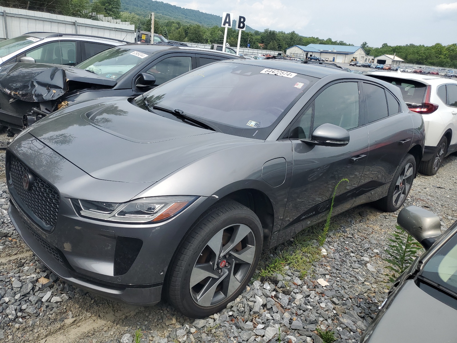 2019 Jaguar I-Pace Se vin: SADHC2S12K1F76186