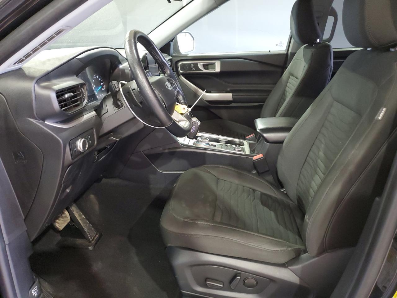 2021 Ford Explorer Xlt VIN: 1FMSK8DH4MGB41745 Lot: 63917314