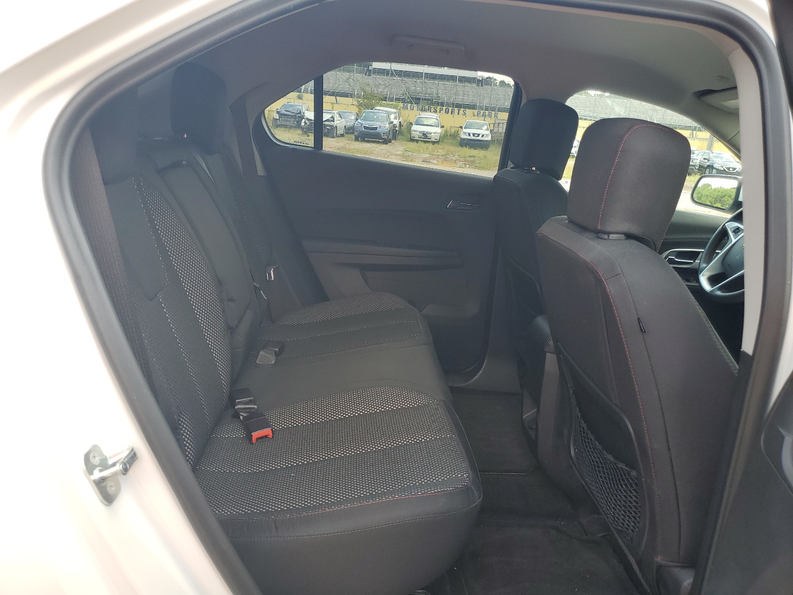 2GNALCEK6H1502266 2017 Chevrolet Equinox Lt