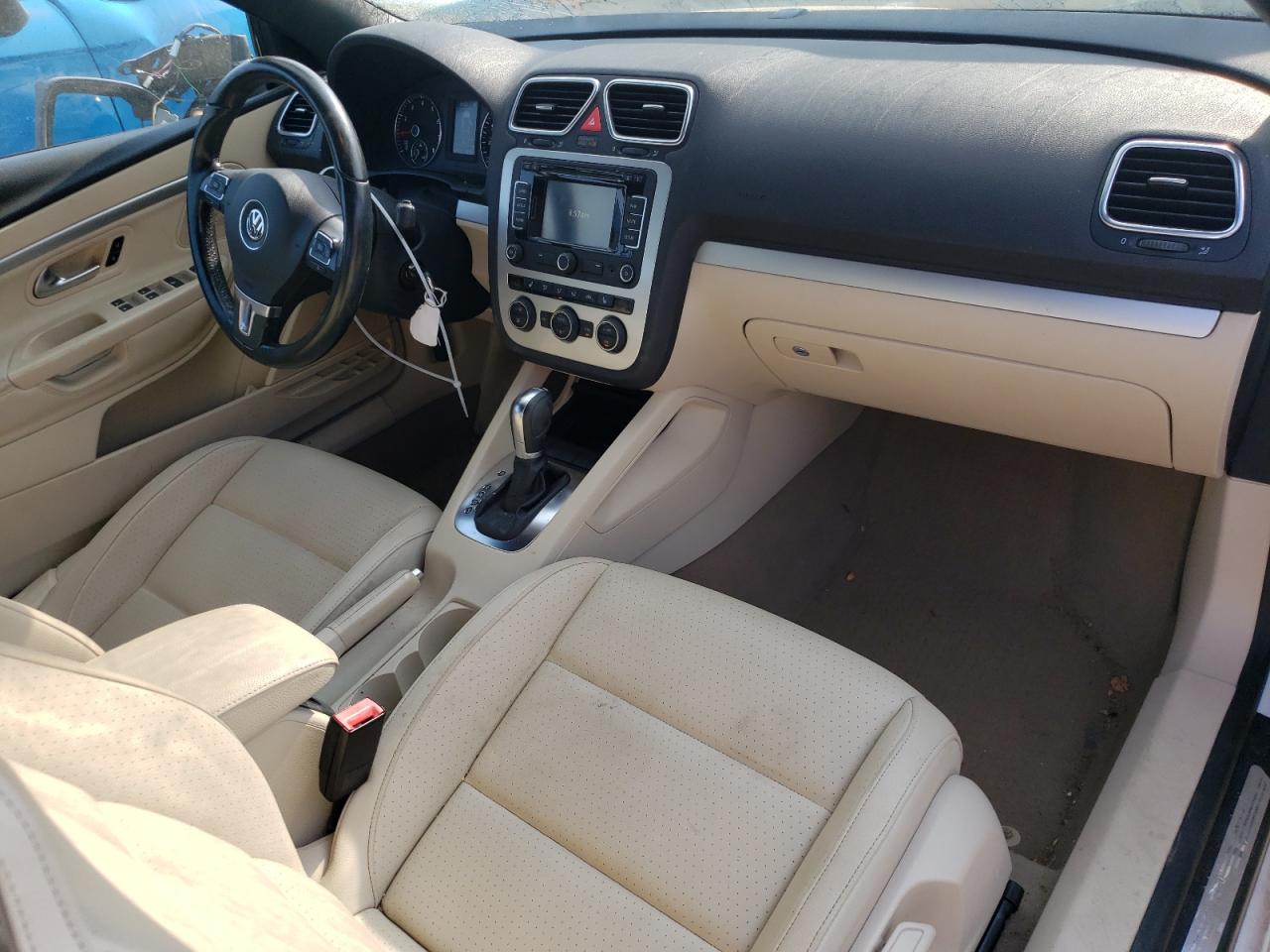 WVWBW8AH9GV000635 2016 Volkswagen Eos Komfort