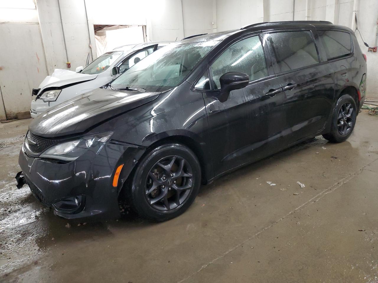 2020 Chrysler Pacifica Limited للبيع في Madisonville، TN - Front End