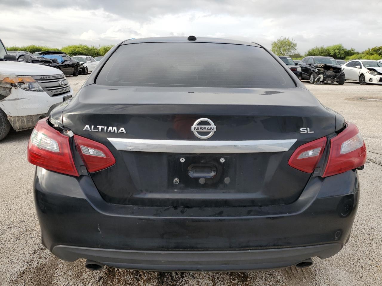 1N4AL3AP3JC229500 2018 Nissan Altima 2.5