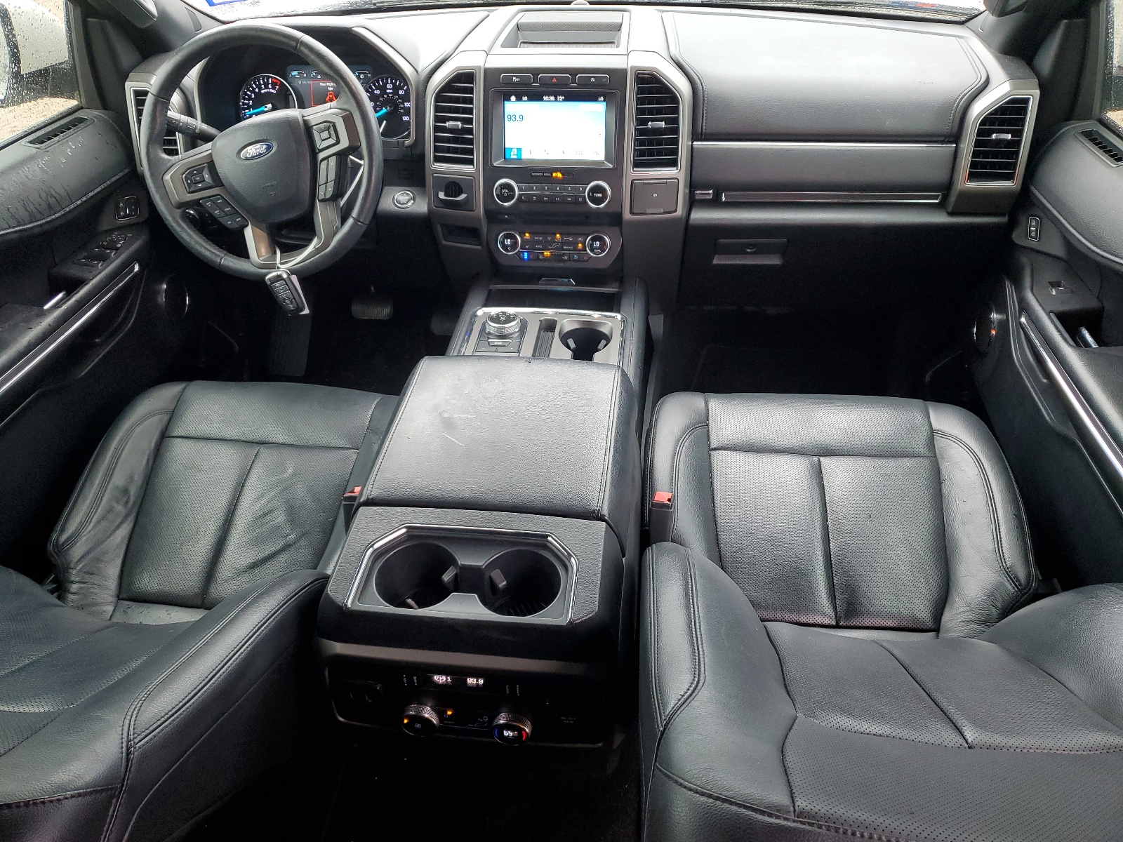 1FMJU1HT7JEA66431 2018 Ford Expedition Xlt