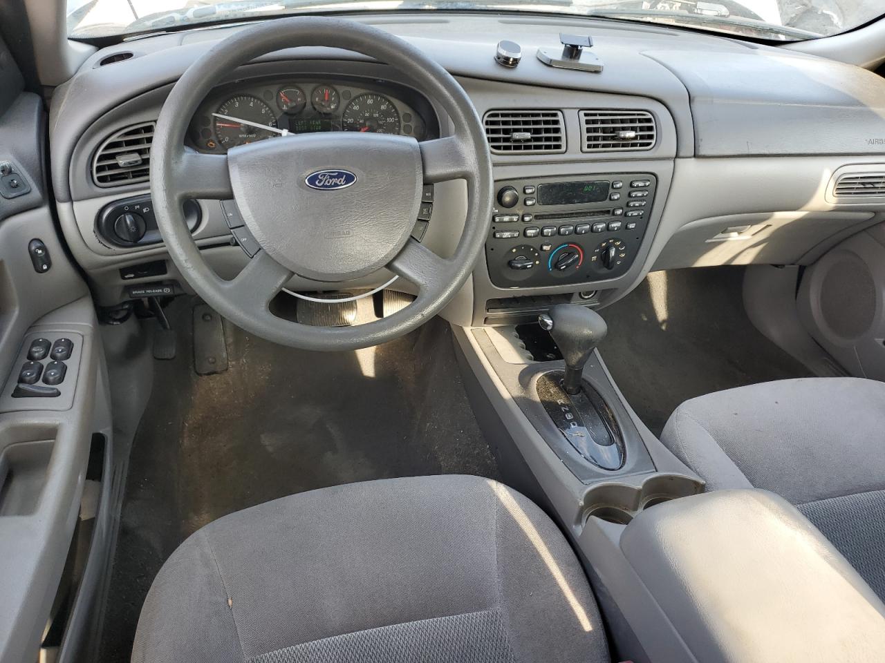 2005 Ford Taurus Se VIN: 1FAFP53235A276888 Lot: 66583264