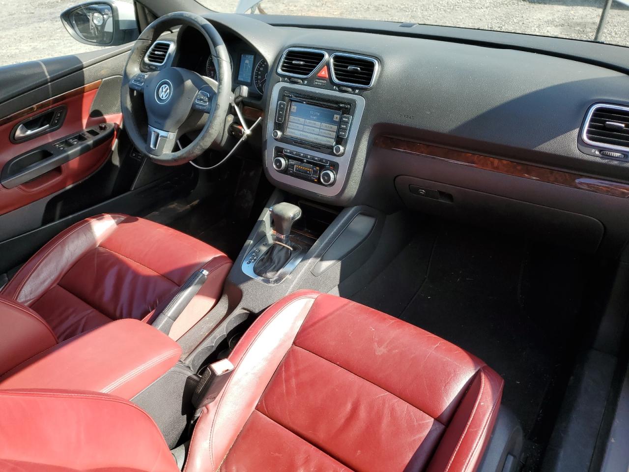 2010 Volkswagen Eos Lux VIN: WVWFA7AH6AV015045 Lot: 64199814