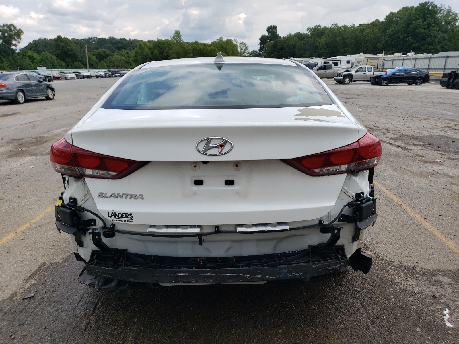 5NPD84LF5JH318167 2018 Hyundai Elantra Sel