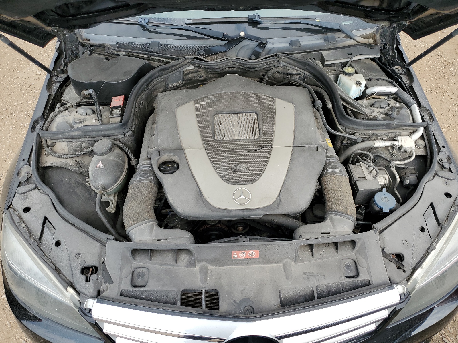 WDDGF5EB6BR153443 2011 Mercedes-Benz C 300