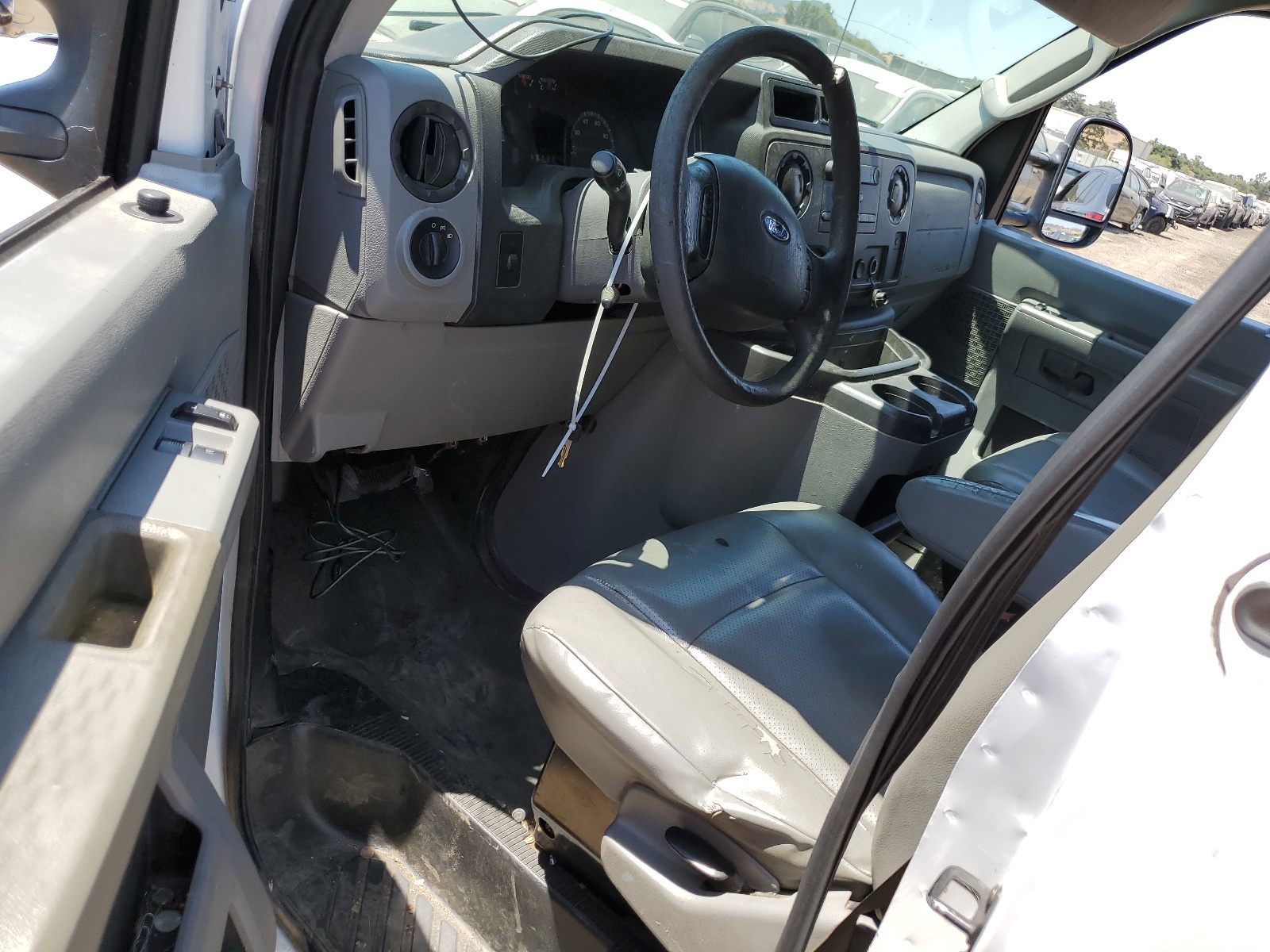 1FTSS3EL0BDA78166 2011 Ford Econoline E350 Super Duty Van