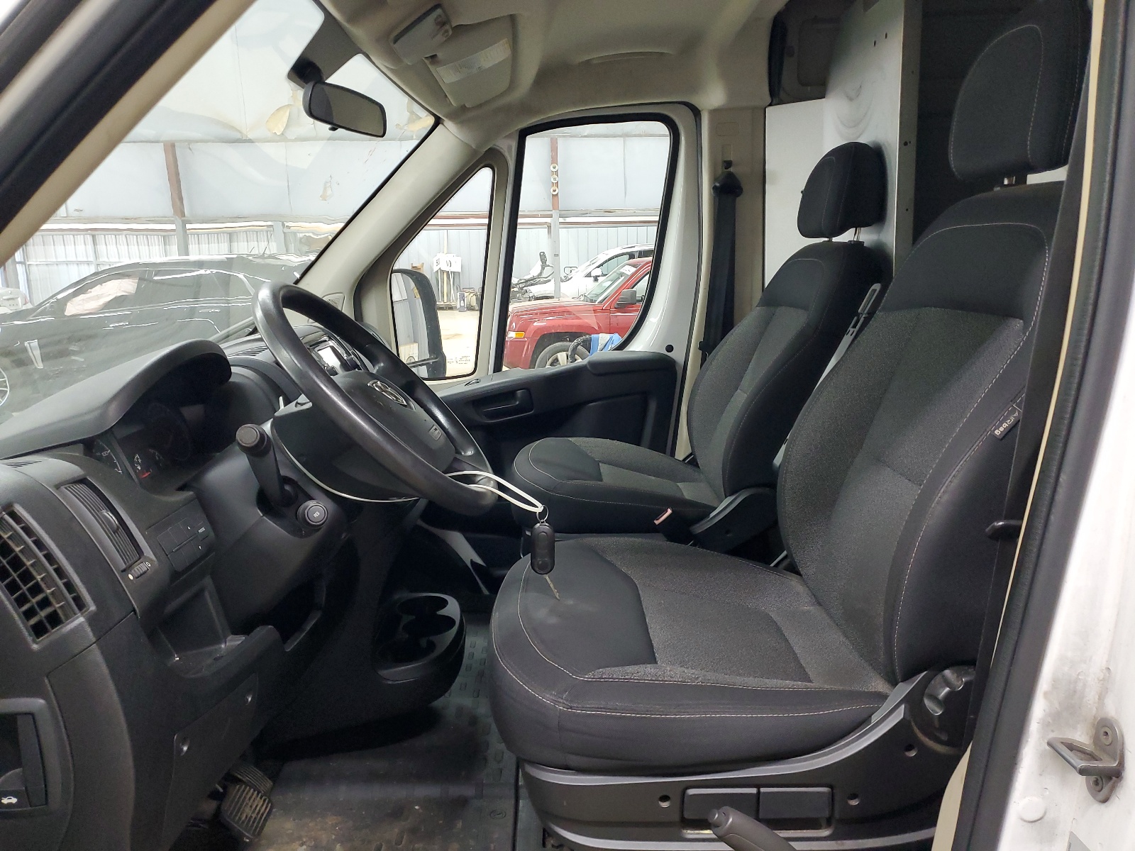 2014 Ram Promaster 1500 1500 High vin: 3C6TRVBG0EE129114