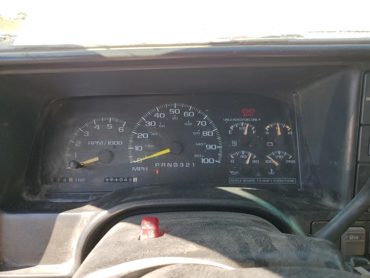 1997 Chevrolet Tahoe K1500 VIN: 1GNEK13R6VJ351228 Lot: 62229284