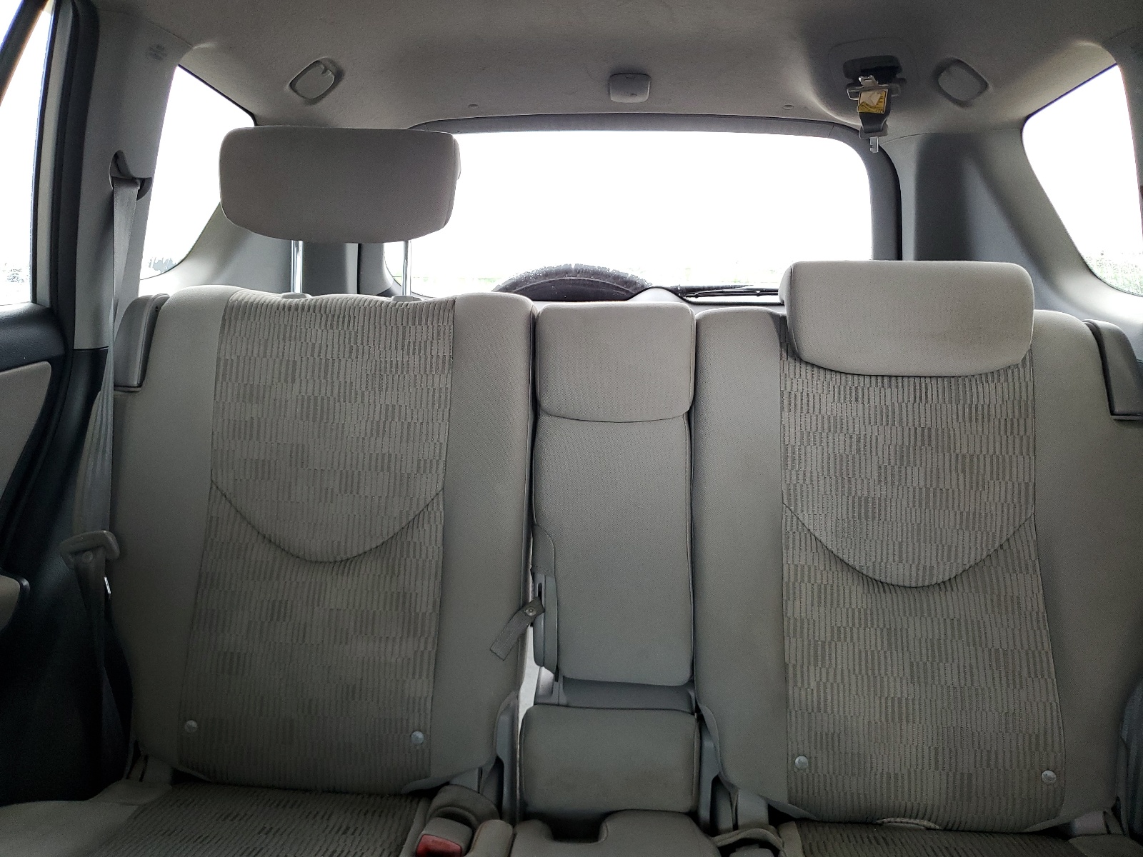 2T3ZF4DV7BW053697 2011 Toyota Rav4