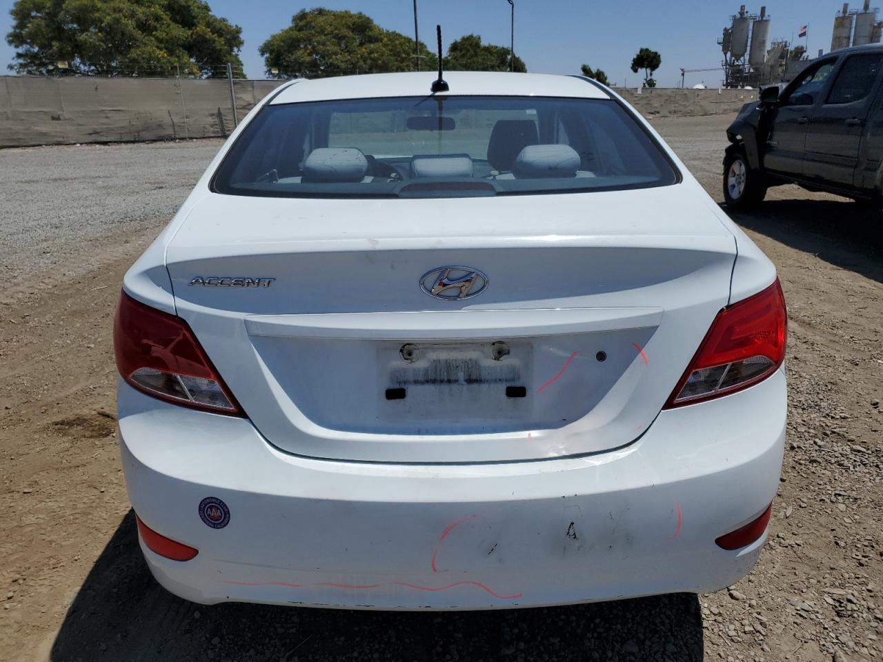2015 Hyundai Accent Gls VIN: KMHCT4AE8FU922082 Lot: 65011834