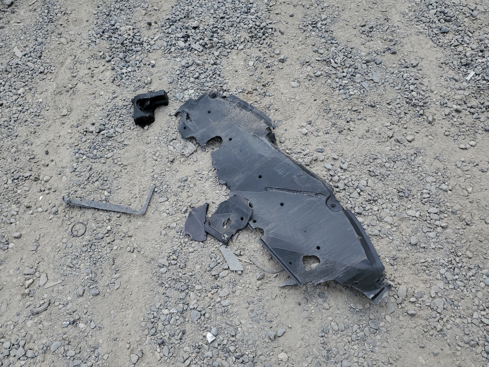 JTDKBRFU5H3569339 2017 Toyota Prius