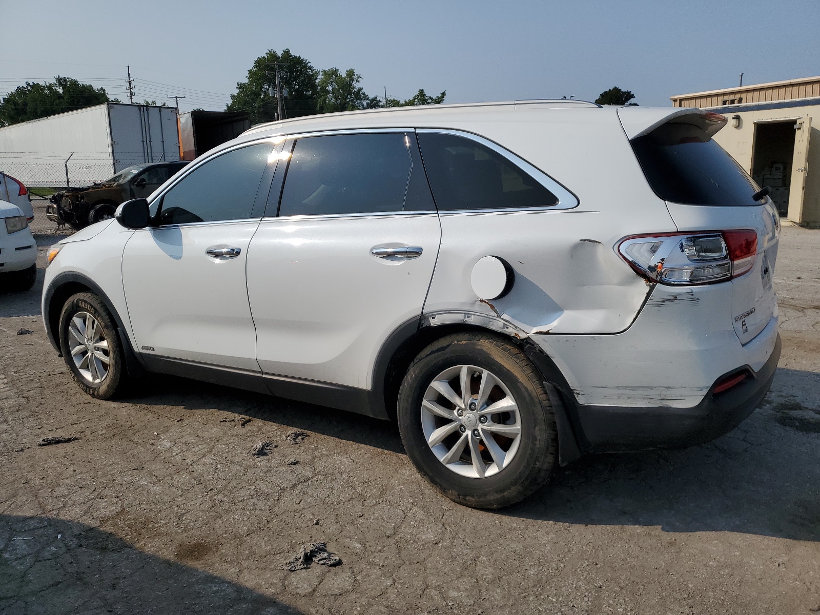 2016 Kia Sorento Lx vin: 5XYPGDA38GG031186