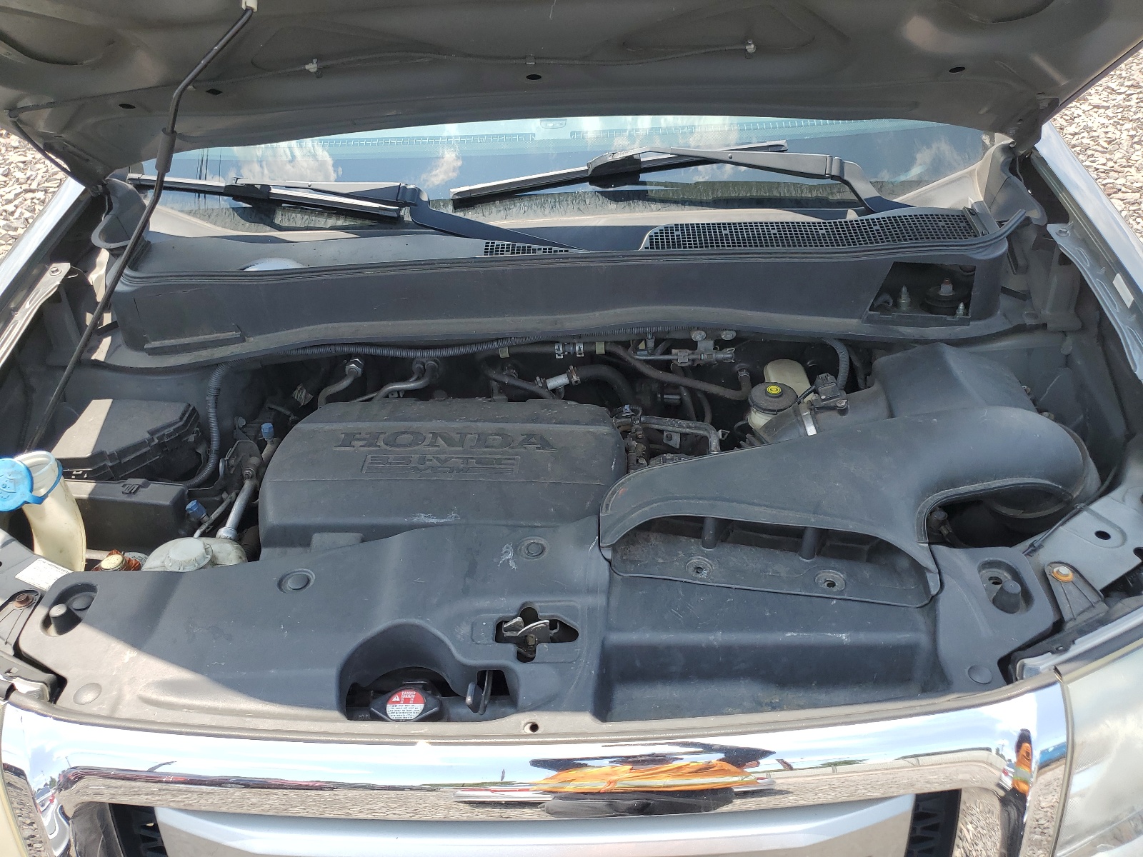 5FNYF4H96BB015571 2011 Honda Pilot Touring