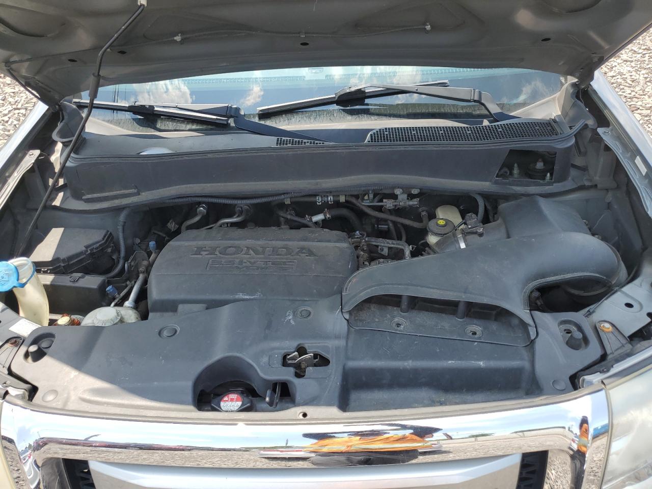 2011 Honda Pilot Touring VIN: 5FNYF4H96BB015571 Lot: 63301514