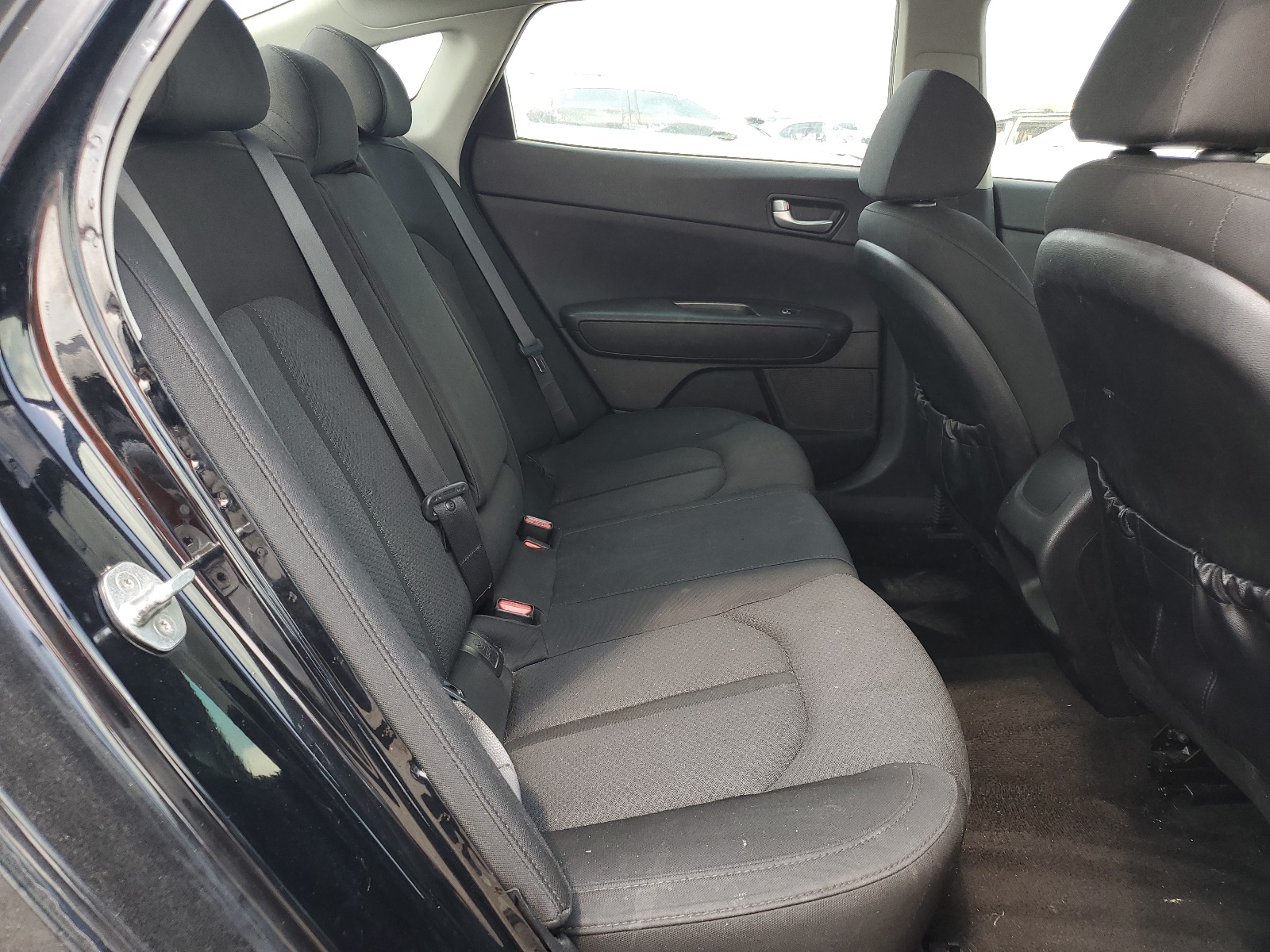 5XXGT4L37JG213997 2018 Kia Optima Lx