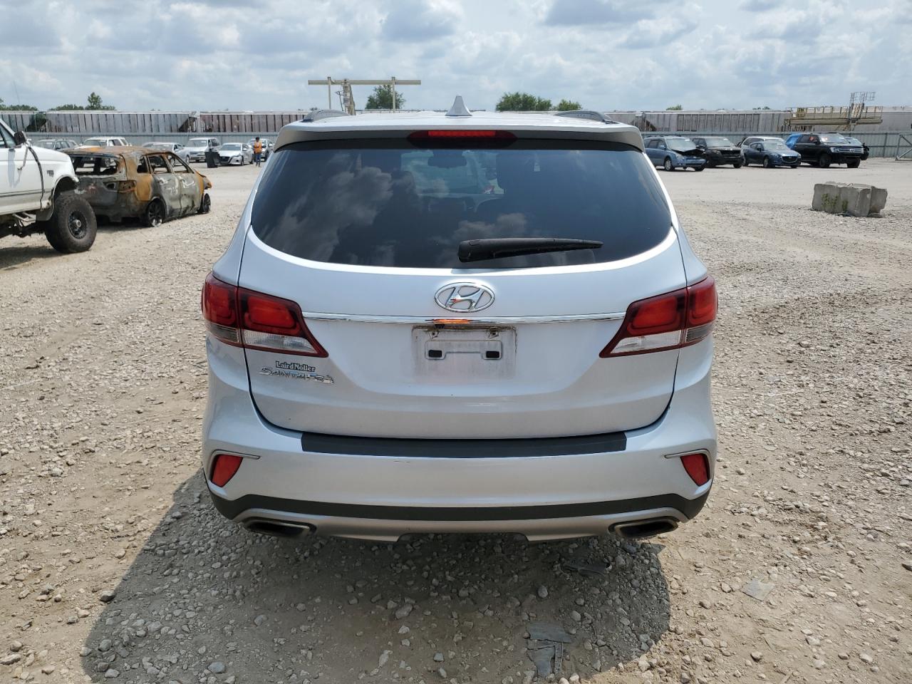 2018 Hyundai Santa Fe Se VIN: KM8SM4HF3JU257513 Lot: 63681114