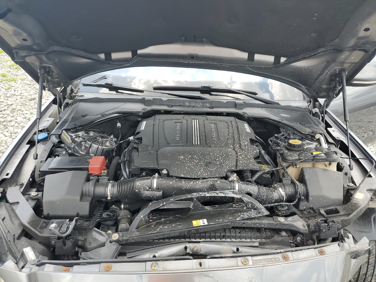 SAJBE4BV6GCY00418 2016 Jaguar Xf Prestige