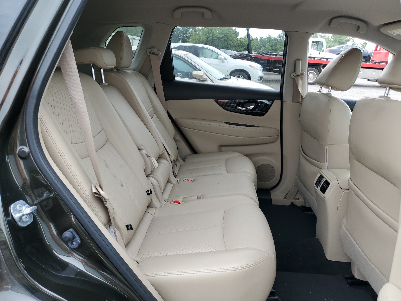 JN8AT2MV9HW022671 2017 Nissan Rogue S